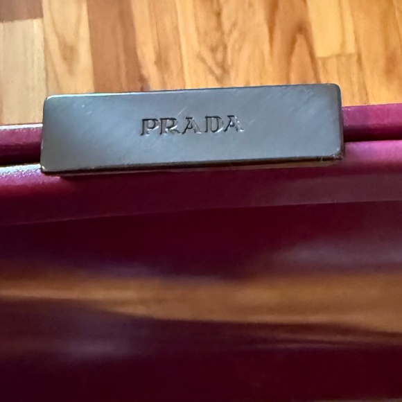 Prada Magenta Double Frame Tote Bag - Picture 4 of 13